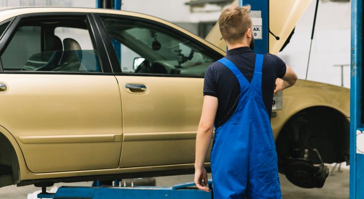Piattaforma di sollevamento auto: cosa devi sapere